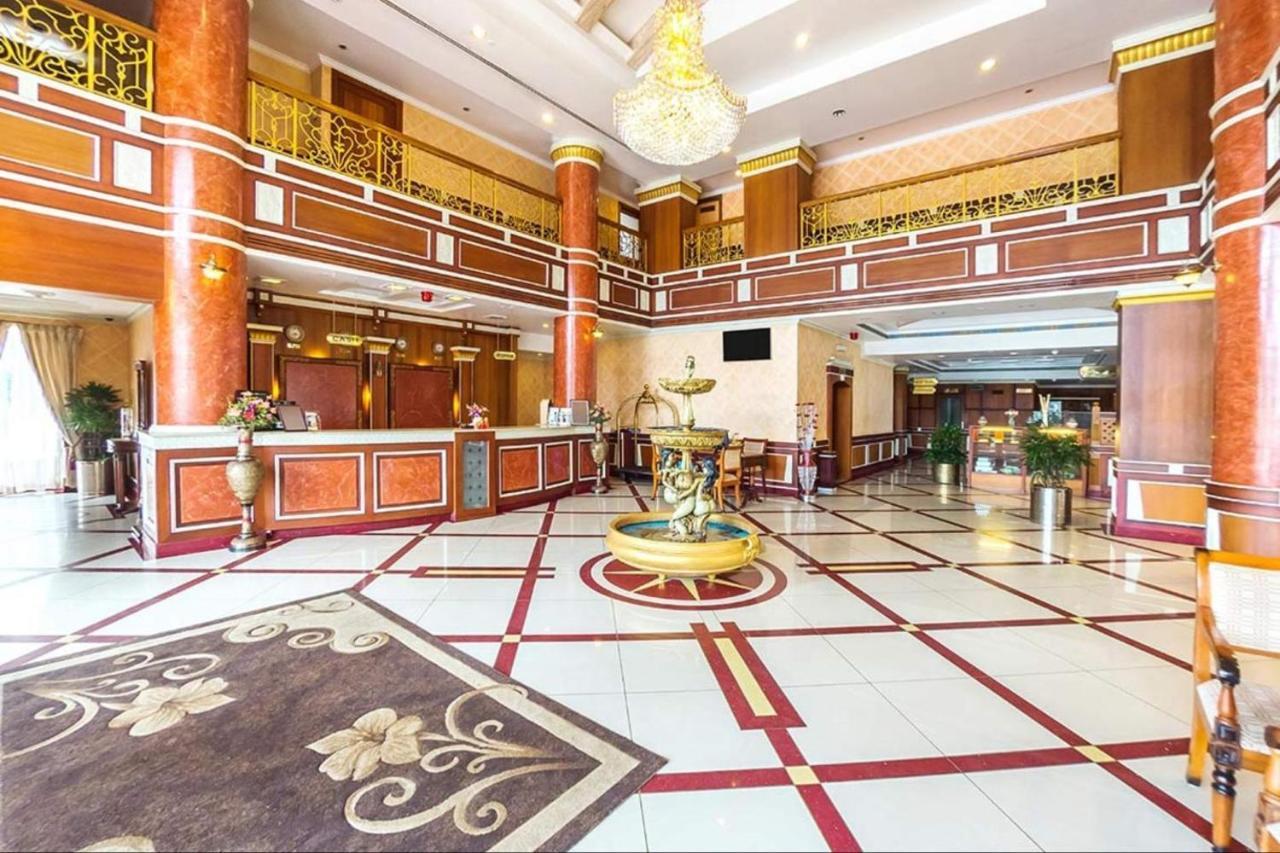 Joys Palace Hotel Thrissur Esterno foto