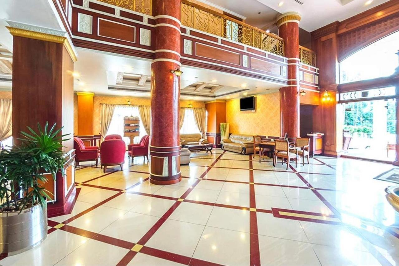 Joys Palace Hotel Thrissur Esterno foto